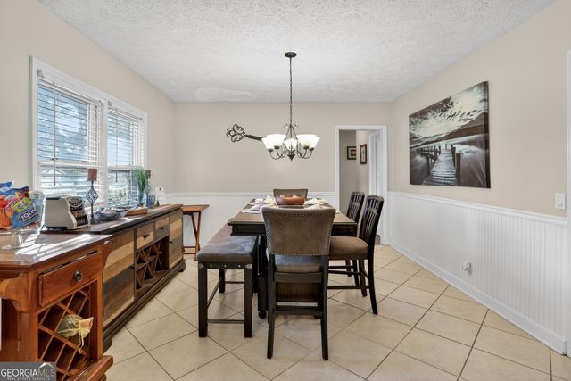 870 College Avenue NW, Conyers, GA 30012