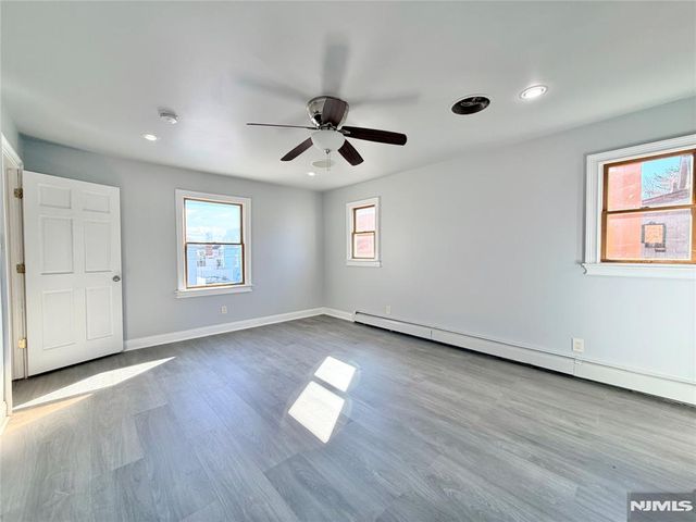 227 Washington Avenue, Hackensack, NJ 07601