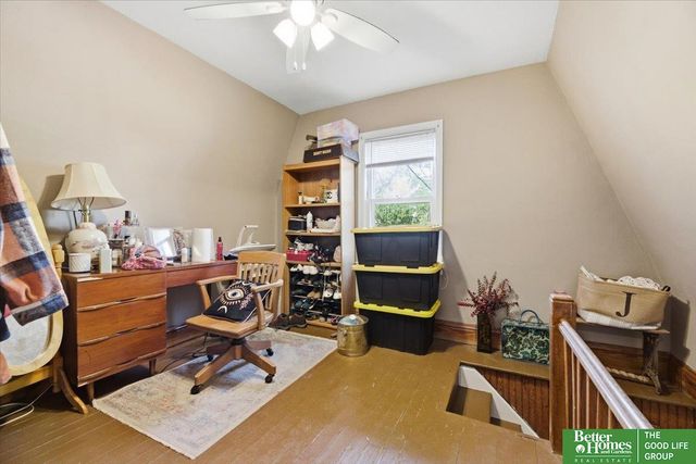 522 N 32nd Street, Omaha, NE 68131