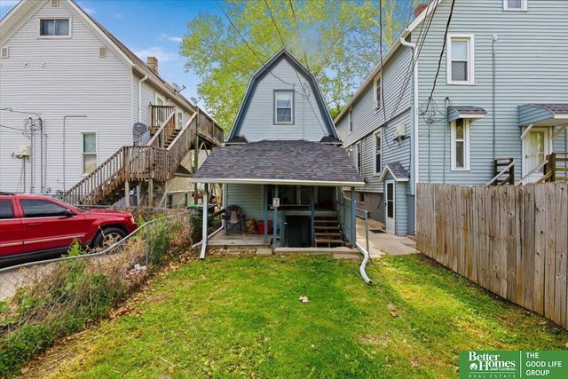 522 N 32nd Street, Omaha, NE 68131