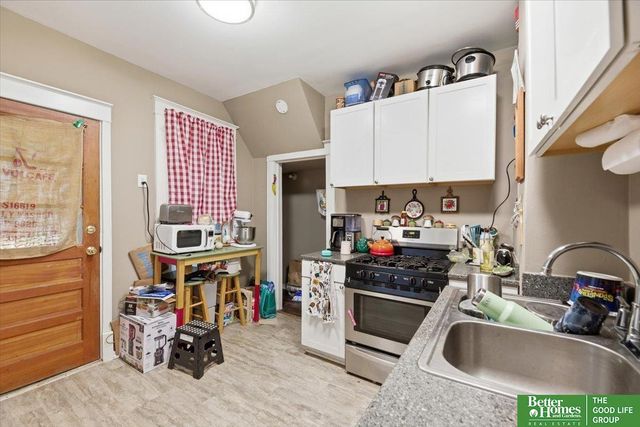 522 N 32nd Street, Omaha, NE 68131