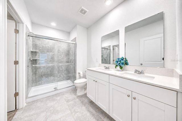 688 SAND PINE LN, Haines City, FL 33844