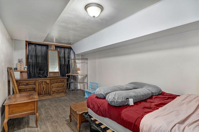 3457 S Carriage Avenue, Springfield, MO 65809