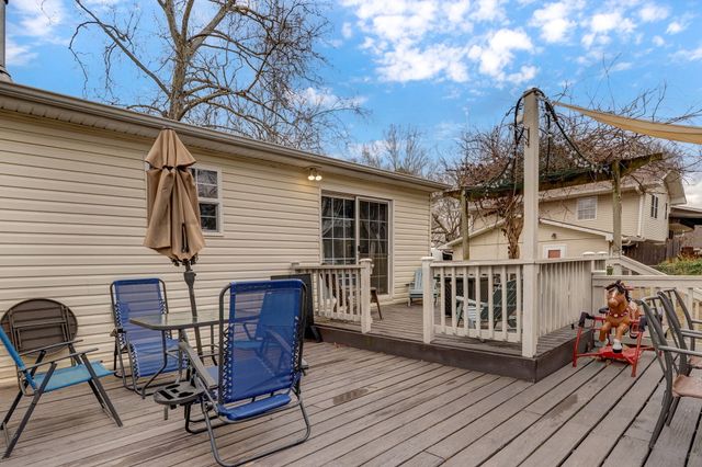 3457 S Carriage Avenue, Springfield, MO 65809