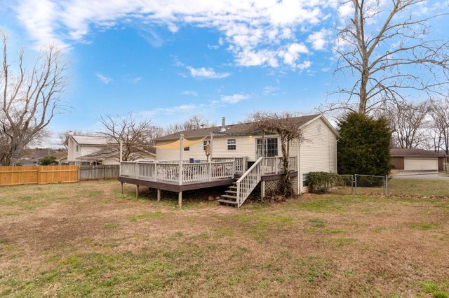 3457 S Carriage Avenue, Springfield, MO 65809