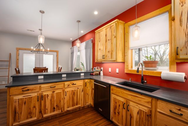 94 Rivers Edge Road, Dunlap, TN 37327