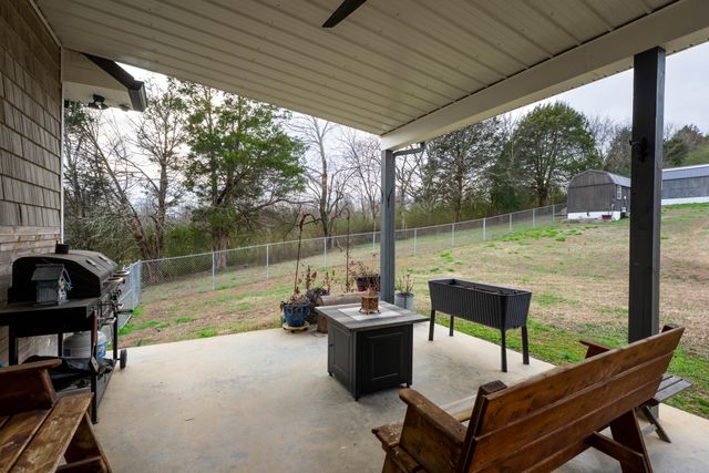 94 Rivers Edge Road, Dunlap, TN 37327