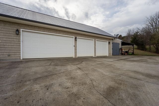94 Rivers Edge Road, Dunlap, TN 37327