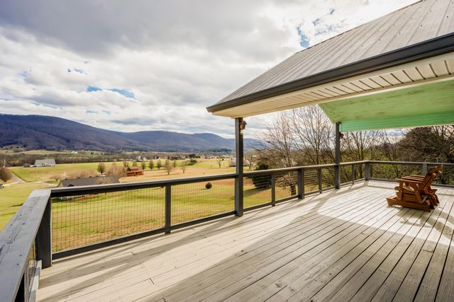 94 Rivers Edge Road, Dunlap, TN 37327