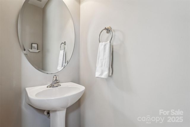 8130 Bridgegate Drive, Huntersville, NC 28078