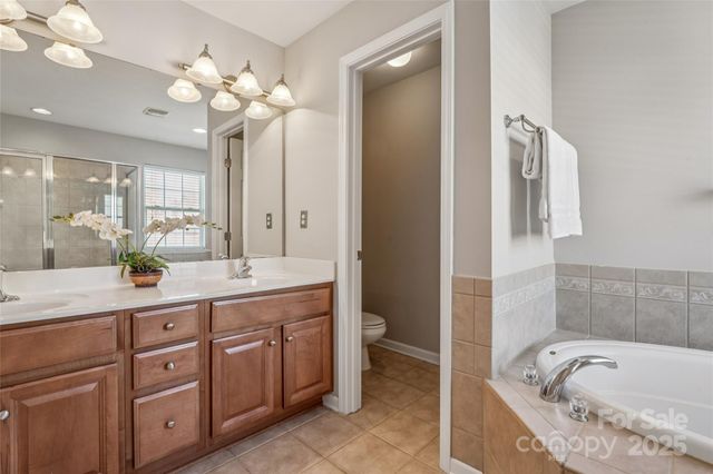 8130 Bridgegate Drive, Huntersville, NC 28078