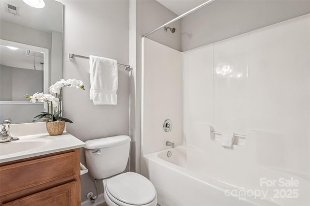 8130 Bridgegate Drive, Huntersville, NC 28078