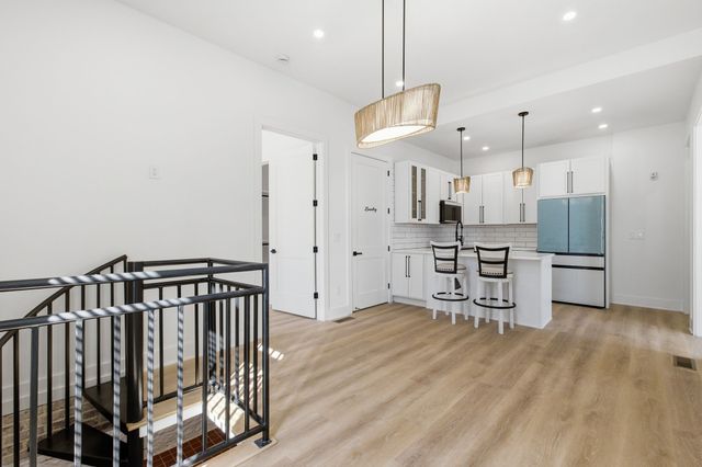 1600 10th Ave N Unit 101, Nashville, TN 37208
