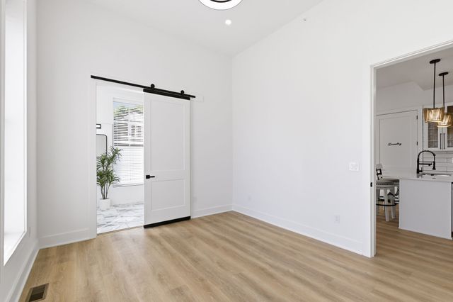 1600 10th Ave N Unit 101, Nashville, TN 37208