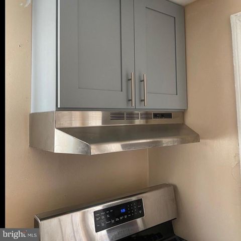2605 SWARTS ST, Chester, PA 19013