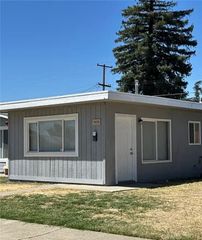 1037 W Santa Fe, Merced, CA 95340