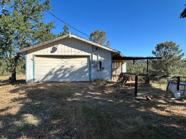 32012 Hartley Road, North Fork, CA 93643