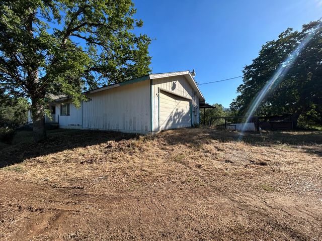 32012 Hartley Road, North Fork, CA 93643