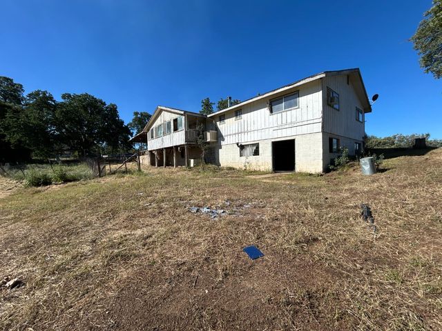 32012 Hartley Road, North Fork, CA 93643