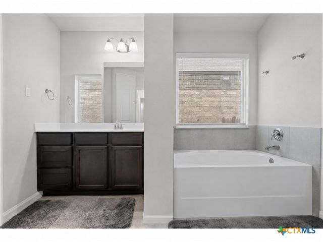 1036 Almeria Bend, Leander, TX 78641