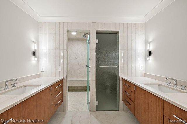 535 Henrietta Street, Birmingham, MI 48009