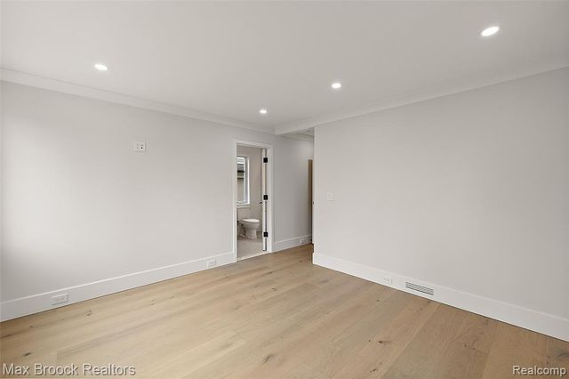 535 Henrietta Street, Birmingham, MI 48009