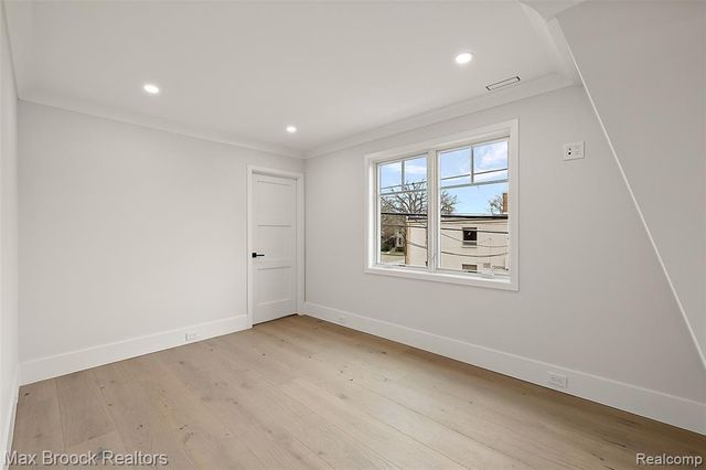 535 Henrietta Street, Birmingham, MI 48009