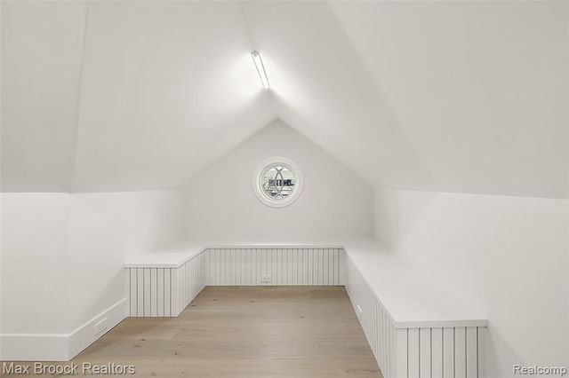 535 Henrietta Street, Birmingham, MI 48009