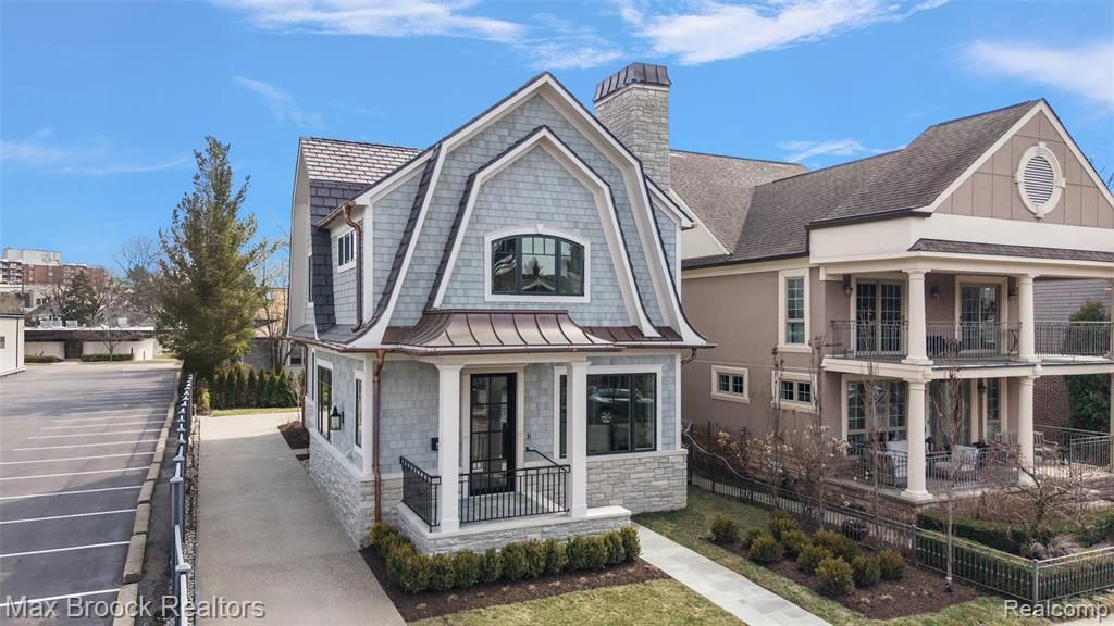 535 Henrietta Street, Birmingham, MI 48009