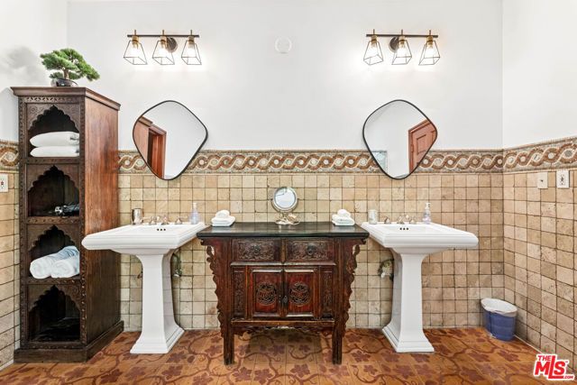 12109 MAXWELLTON Road, Studio City (los Angeles), CA 91604