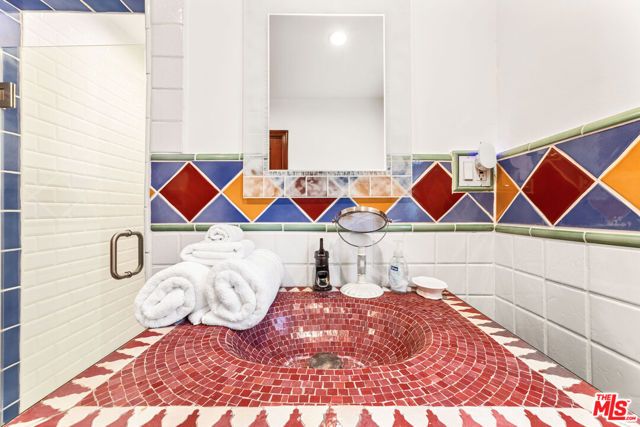 12109 MAXWELLTON Road, Studio City (los Angeles), CA 91604