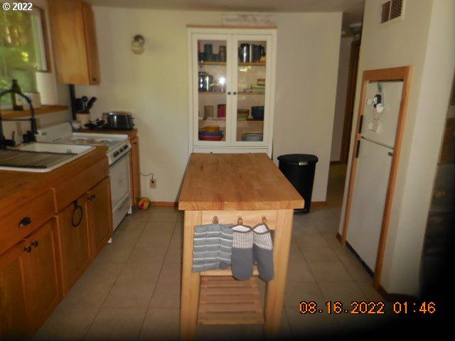 Cabin 188 Northwoods, Cougar, WA 98616