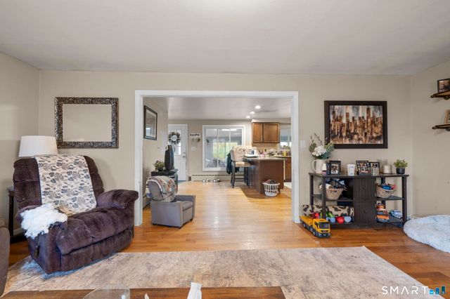 523 Chamberlain Hill Road, Haddam, CT 06441