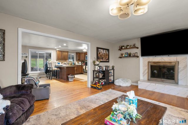 523 Chamberlain Hill Road, Haddam, CT 06441