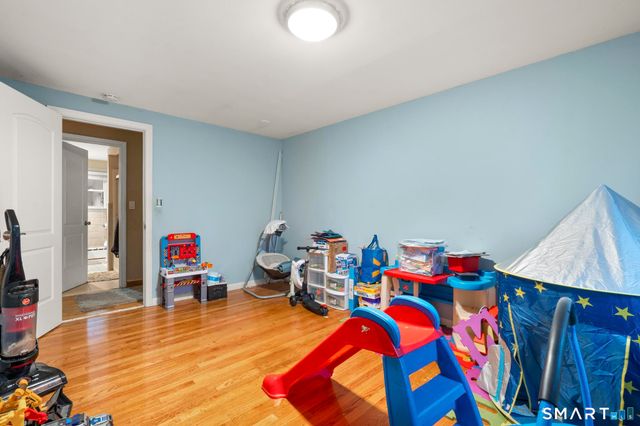 523 Chamberlain Hill Road, Haddam, CT 06441