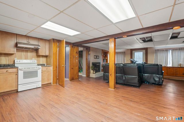 523 Chamberlain Hill Road, Haddam, CT 06441