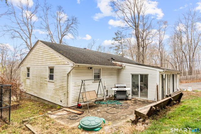 523 Chamberlain Hill Road, Haddam, CT 06441