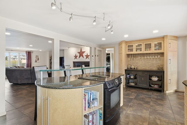 659 Hall Hill Rd, Somers, CT 06071