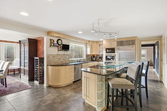 659 Hall Hill Rd, Somers, CT 06071