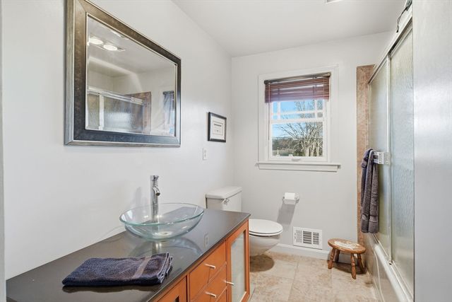 659 Hall Hill Rd, Somers, CT 06071