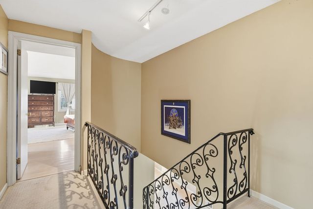 659 Hall Hill Rd, Somers, CT 06071