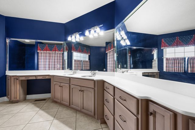 63 Fawn Ln, Paris, TN 38242