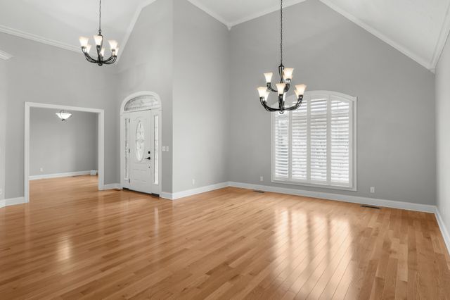 63 Fawn Ln, Paris, TN 38242