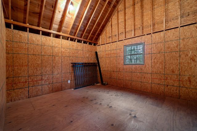 63 Fawn Ln, Paris, TN 38242