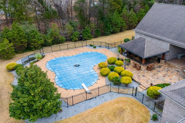 63 Fawn Ln, Paris, TN 38242