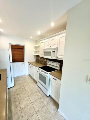 1610 BERWICK COURT D, Palm Harbor, FL 34684