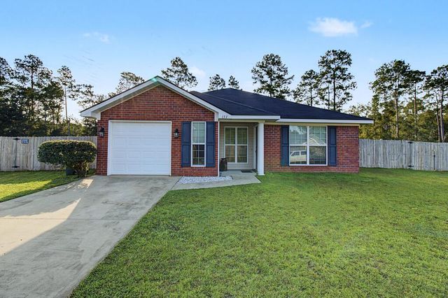 137 Pine View Drive SE, Ludowici, GA 31316