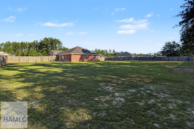 137 Pine View Drive SE, Ludowici, GA 31316