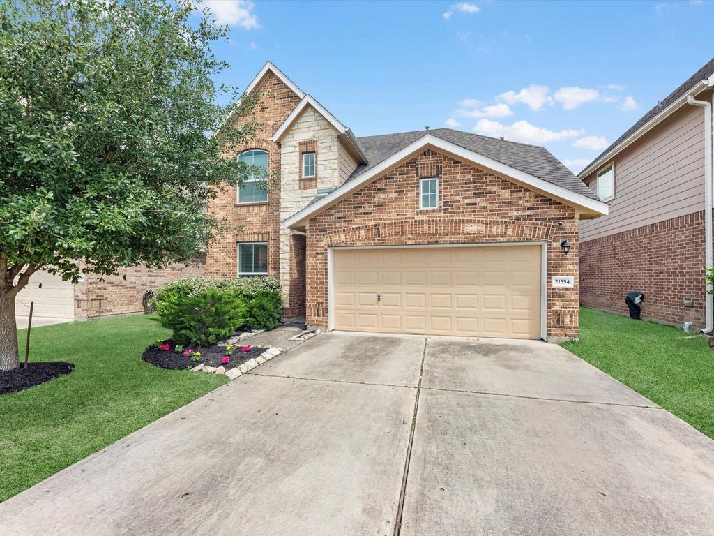 21554 Rainfall Park Drive, Spring, TX 77388