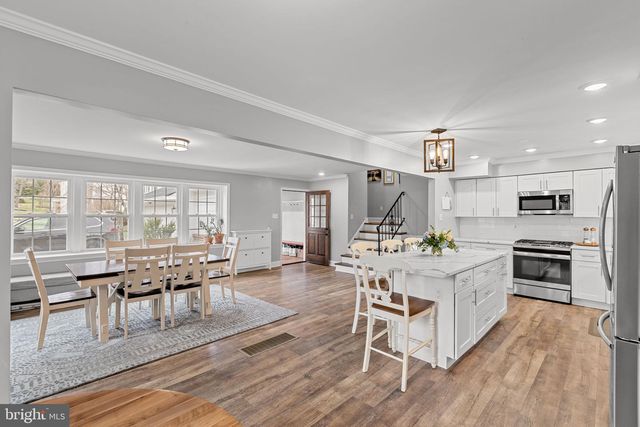 237 WATERLOO AVE, Berwyn, PA 19312